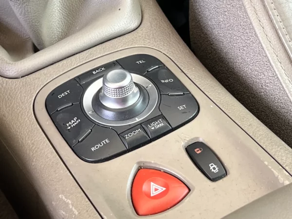 Renault Laguna Break 2.0 DCi Privilège 16