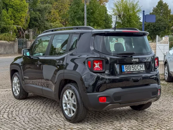 Jeep Renegade 1.0 T Limited 11