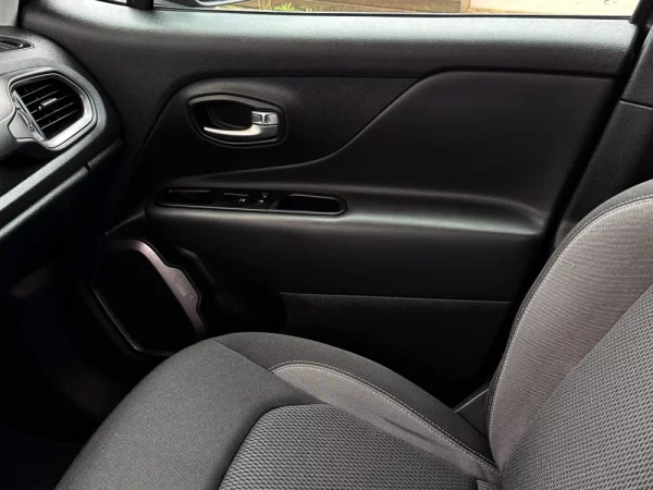 Jeep Renegade 1.0 T Limited 20
