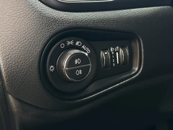 Jeep Renegade 1.0 T Limited 30