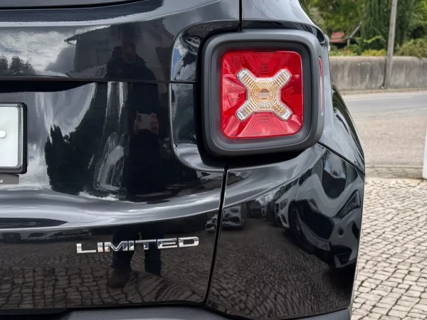 Jeep Renegade 1.0 T Limited 36