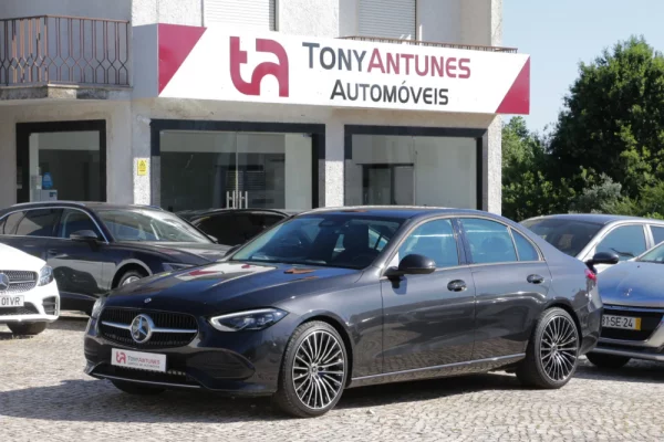Mercedes-Benz C 220 d Avantgarde 1