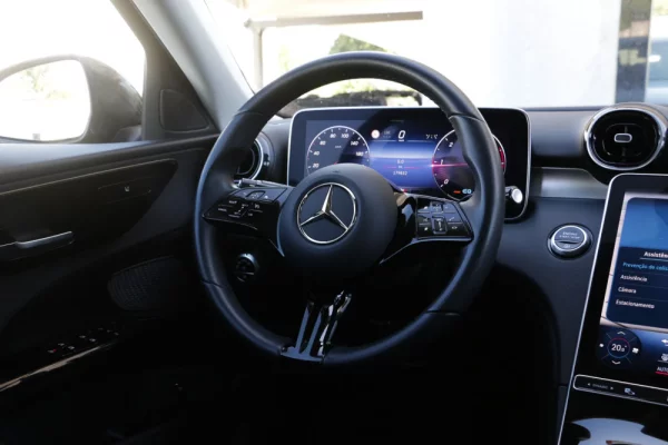 Mercedes-Benz C 220 d Avantgarde 17