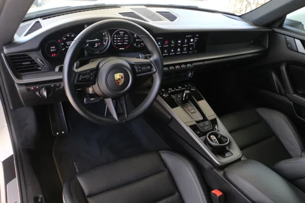 Porsche 911 (992) Carrera PDK 2
