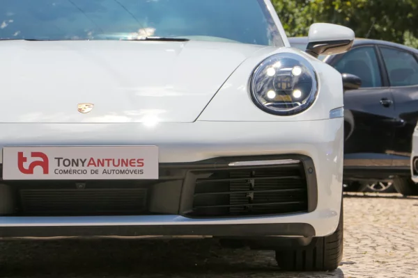Porsche 911 (992) Carrera PDK 18