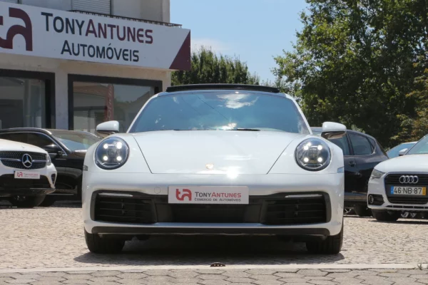 Porsche 911 (992) Carrera PDK 19