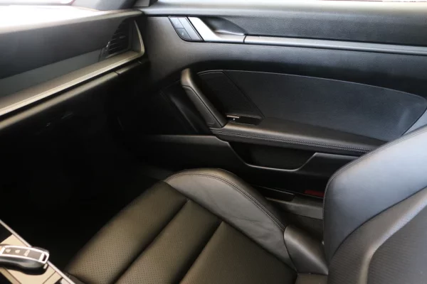 Porsche 911 (992) Carrera PDK 30