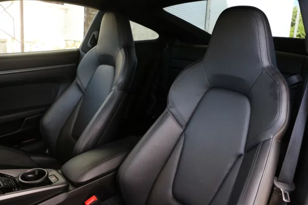 Porsche 911 (992) Carrera PDK 29