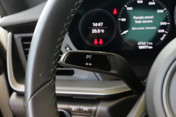Porsche 911 (992) Carrera PDK 45