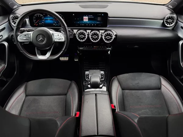 Mercedes-Benz A 180 d AMG Line Aut. 4