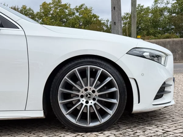 Mercedes-Benz A 180 d AMG Line Aut. 12