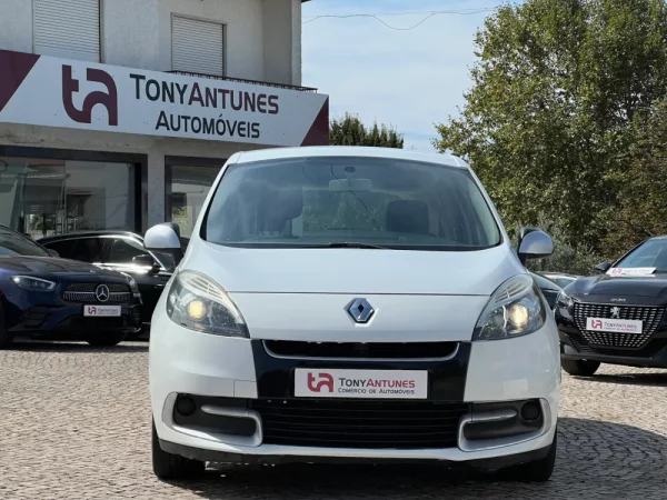 Renault Scénic 1.5 dCi Sport SS 5