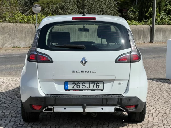 Renault Scénic 1.5 dCi Sport SS 8