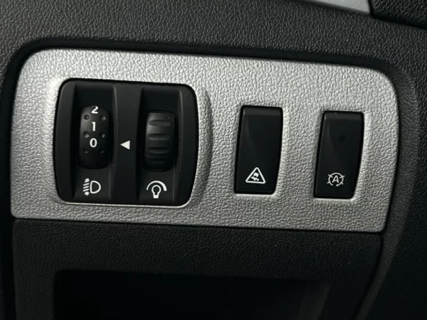 Renault Scénic 1.5 dCi Sport SS 13