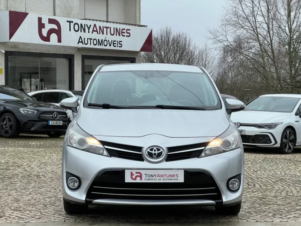 Toyota Verso 2.0 D-4D Comfort 4
