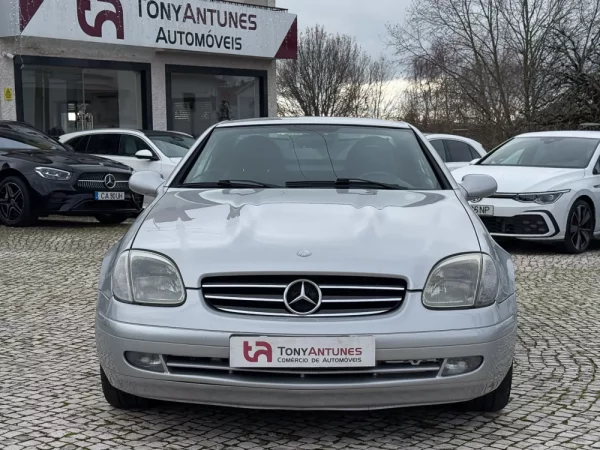 Mercedes-Benz SLK 200 Standard 5