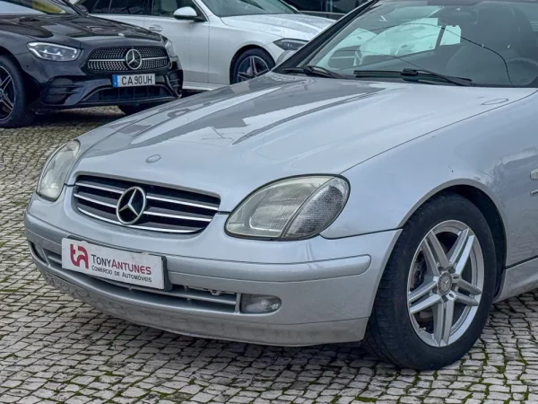 Mercedes-Benz SLK 200 Standard 8