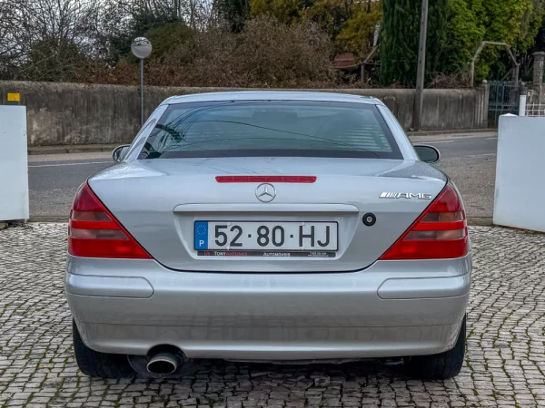 Mercedes-Benz SLK 200 Standard 9