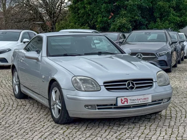 Mercedes-Benz SLK 200 Standard 10