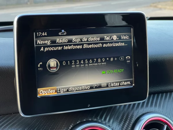 Mercedes-Benz A 180 d AMG Line 17