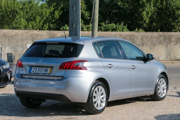 Peugeot 308 1.5 BlueHDi Style 3
