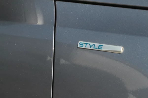 Peugeot 308 1.5 BlueHDi Style 12