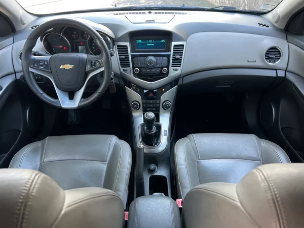 Chevrolet Cruze 2.0 VCDi LT 22
