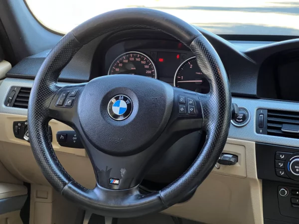 BMW 318 d Touring Auto Pack M 24