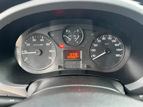 Citroën Berlingo 1.6 HDi L1 Club 3L 11