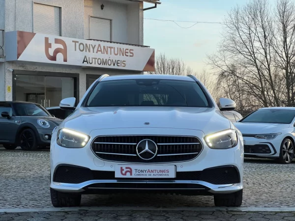 Mercedes-Benz E 300 E 300de T 9G-TRONIC Avantgarde 4
