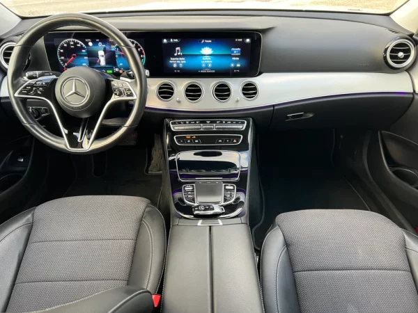Mercedes-Benz E 300 E 300de T 9G-TRONIC Avantgarde 24