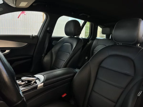 Mercedes-Benz C 300 h Avantgarde+ 4