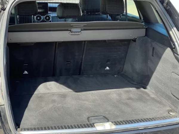 Mercedes-Benz C 300 h Avantgarde+ 16