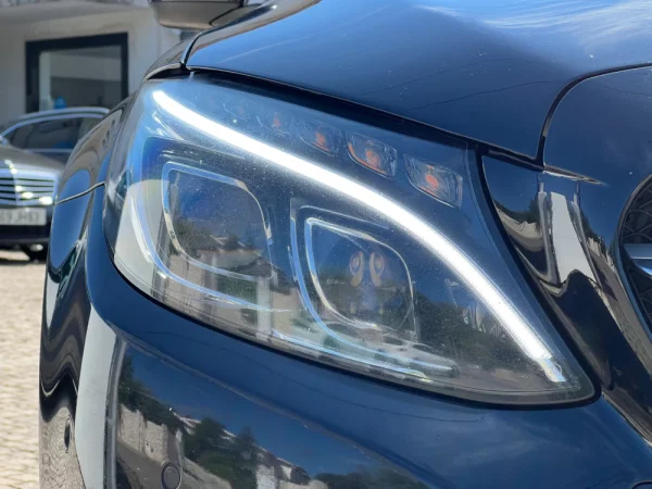 Mercedes-Benz C 300 h Avantgarde+ 22