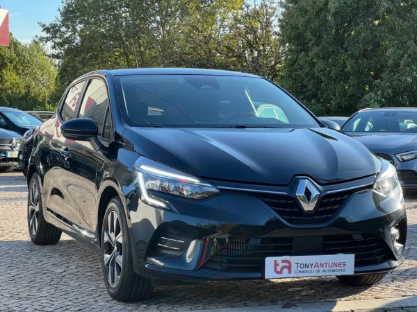 Renault Clio 1.0 TCe Techno 8