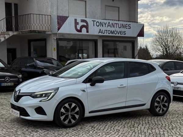 Renault Clio 1.0 TCe Intens Bi-Fuel 1