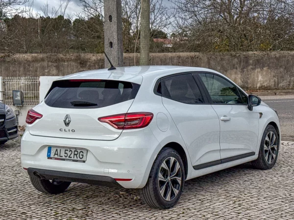 Renault Clio 1.0 TCe Intens Bi-Fuel 3