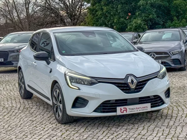 Renault Clio 1.0 TCe Intens Bi-Fuel 12