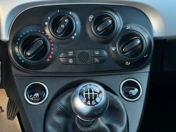 Fiat 500 1.0 Hybrid Connect 16