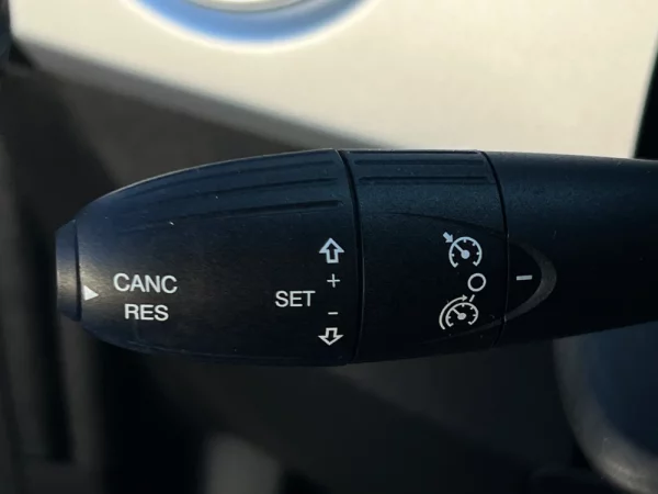 Fiat 500 1.0 Hybrid Connect 19