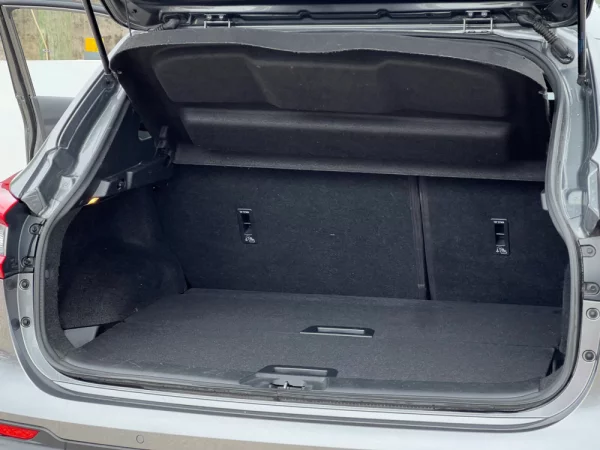 Nissan Qashqai 1.5 dCi Acenta Connect 8