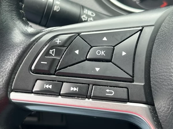 Nissan Qashqai 1.5 dCi Acenta Connect 22
