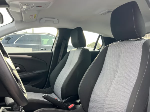 Opel Corsa 1.2 T Edition 4