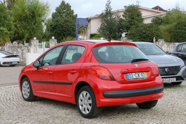 Peugeot 207 1.4 16V Trendy 11