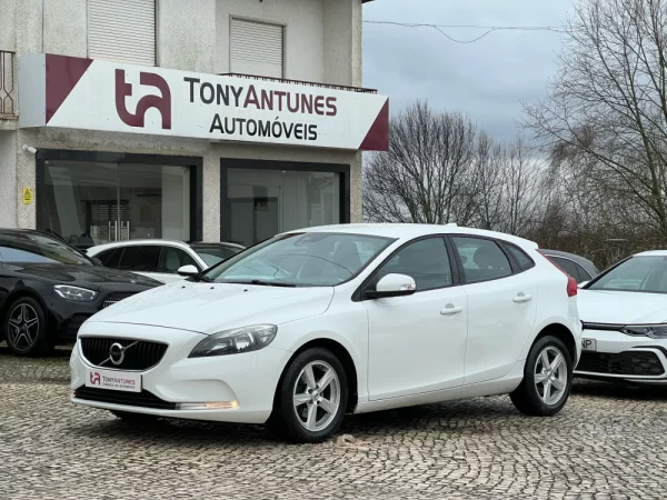Volvo V40 2.0 D2 Kinetic 1