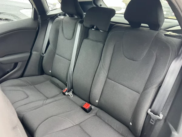 Volvo V40 2.0 D2 Kinetic 19