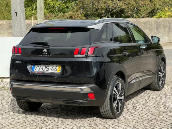 Peugeot 3008 1.5 BlueHDi Allure 11