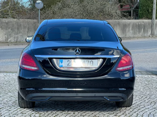 Mercedes-Benz C 220 d Avantgarde 6