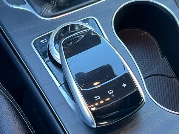 Mercedes-Benz C 220 d Avantgarde 18