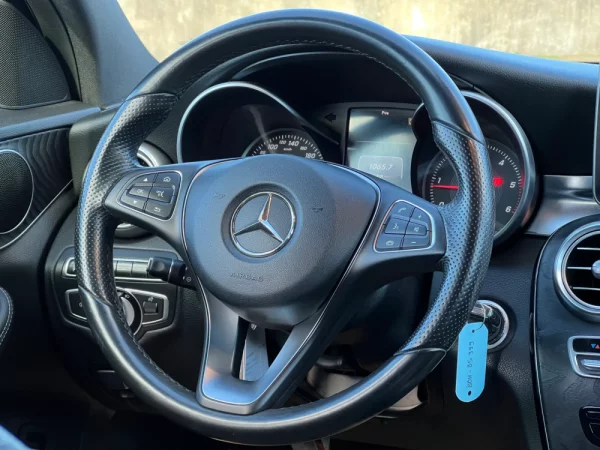 Mercedes-Benz C 220 d Avantgarde 23